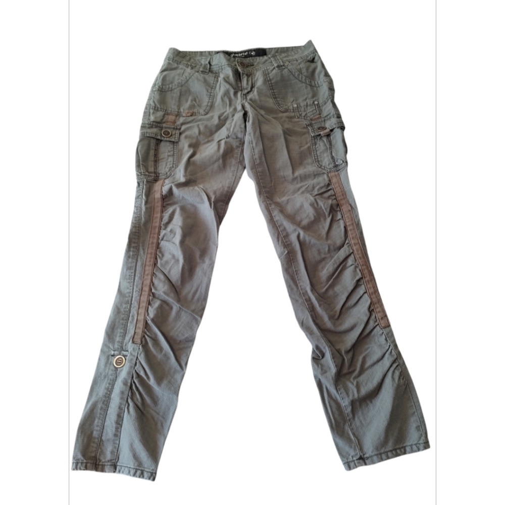 Grane Juniors Size 5 Badger Green/Grey Pants Lots of Pockets Gently used